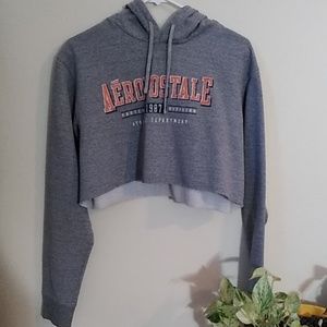 Cropped Aeropostale hoodie